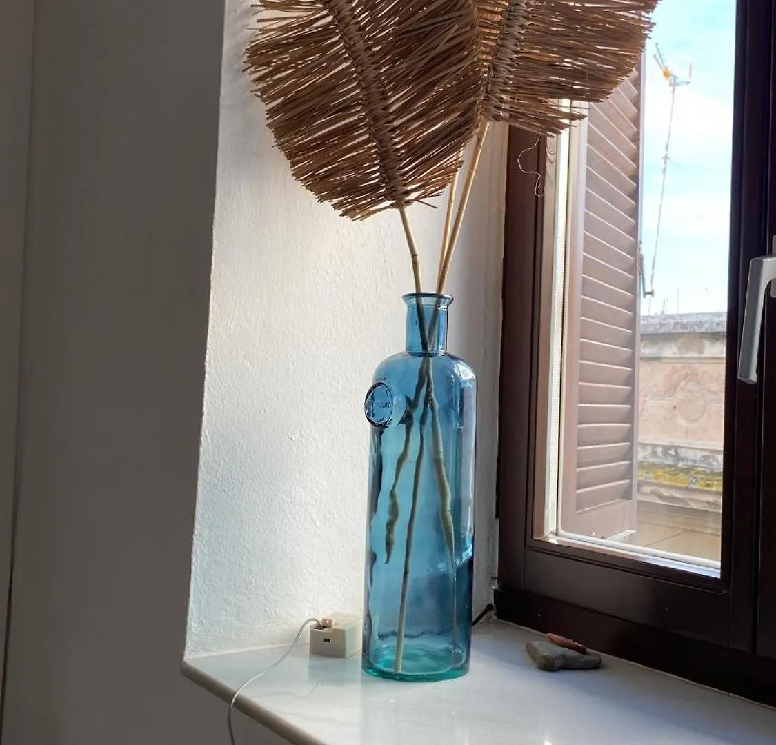 Apartamento Espacioso Y Ubicacion De 10 En Centro Tarifa 0*,  Spain